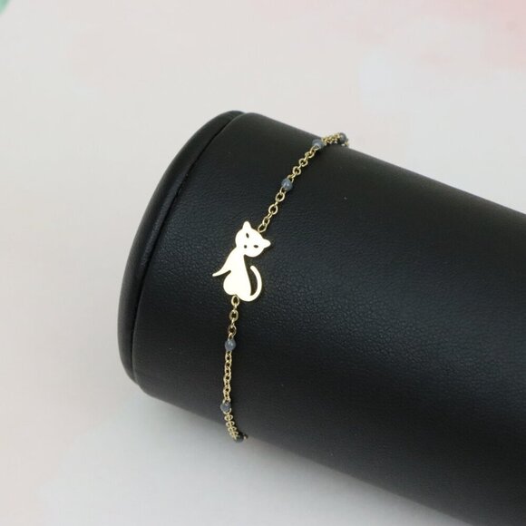 Cute Cat Design Yellow Gold Bracelet with Blue Bead Detailing, XPBL0614 - Picture 9 of 12